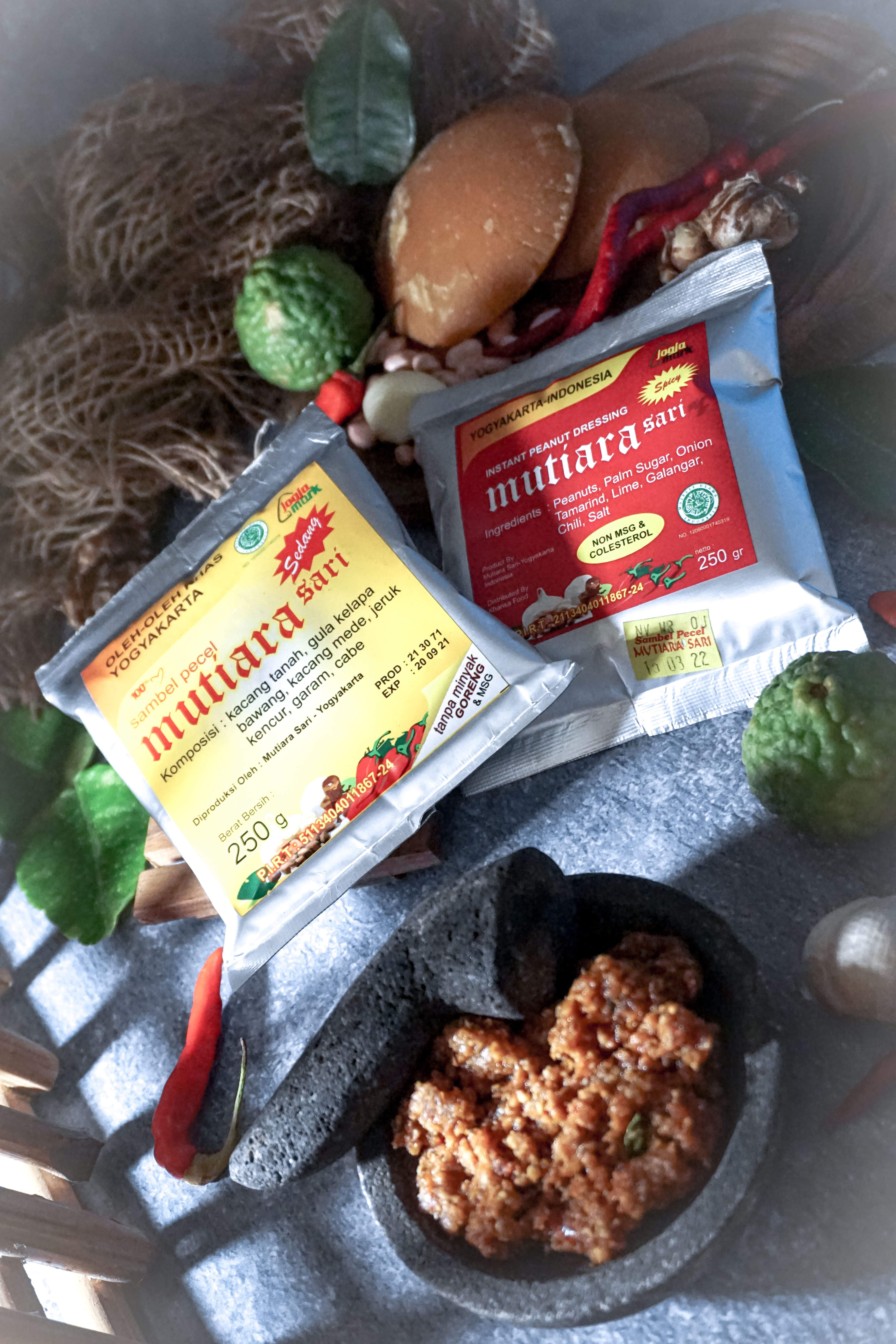 Sambel pecel mutiara sari original pedas sedang